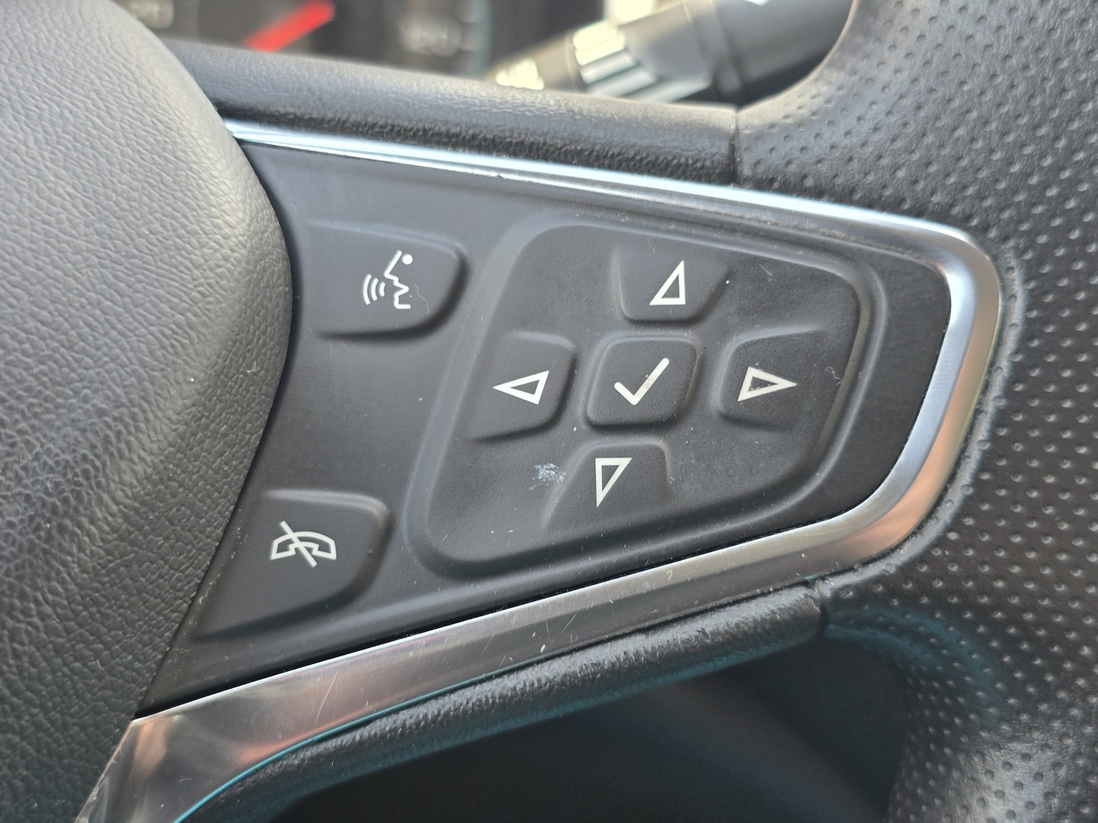 Vehicle image 20 of 26