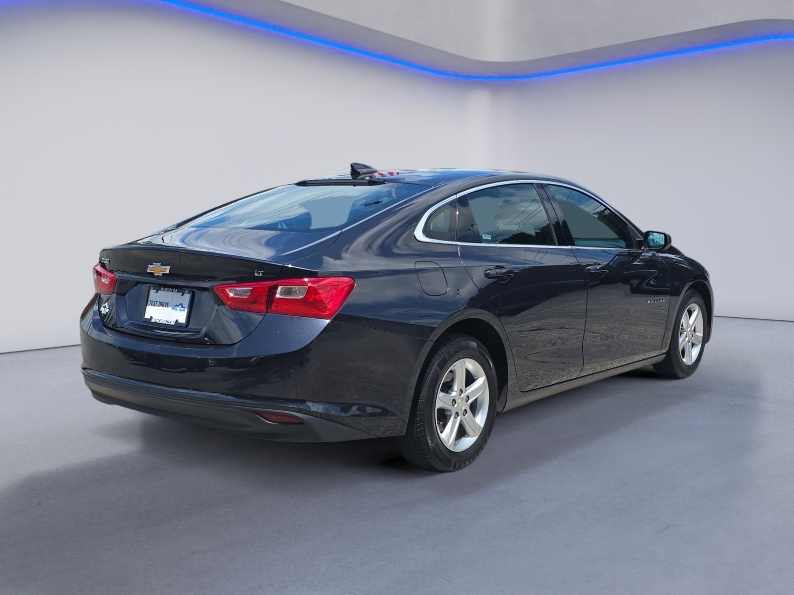 Vehicle image 5 of 26
