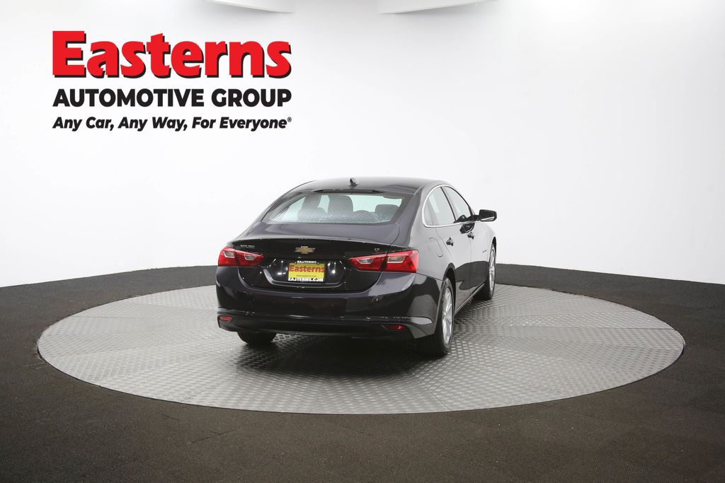 Vehicle image 22 of 60