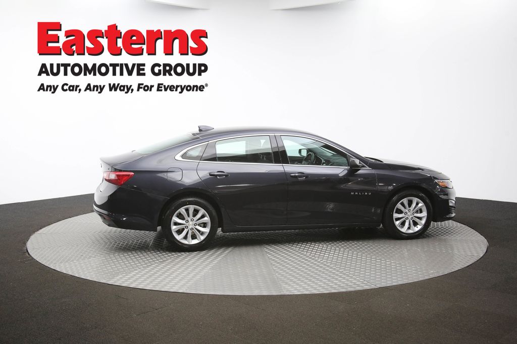 Vehicle image 19 of 60