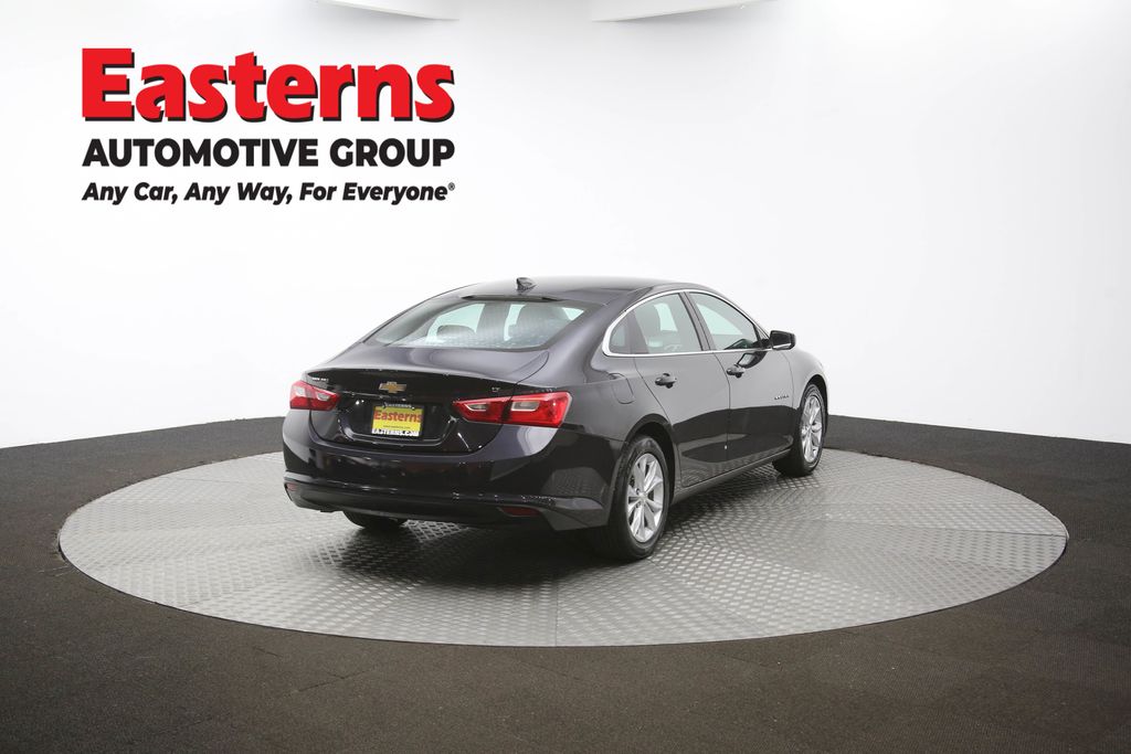 Vehicle image 25 of 60
