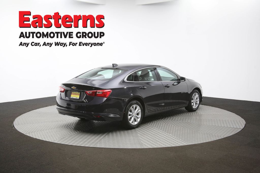 Vehicle image 20 of 60