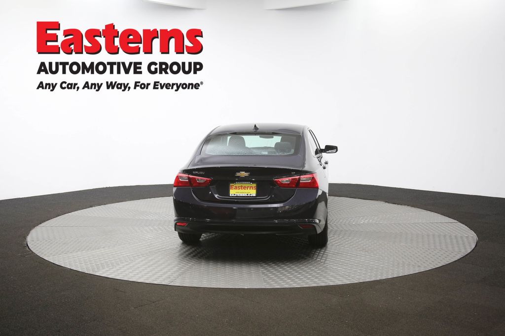 Vehicle image 26 of 60