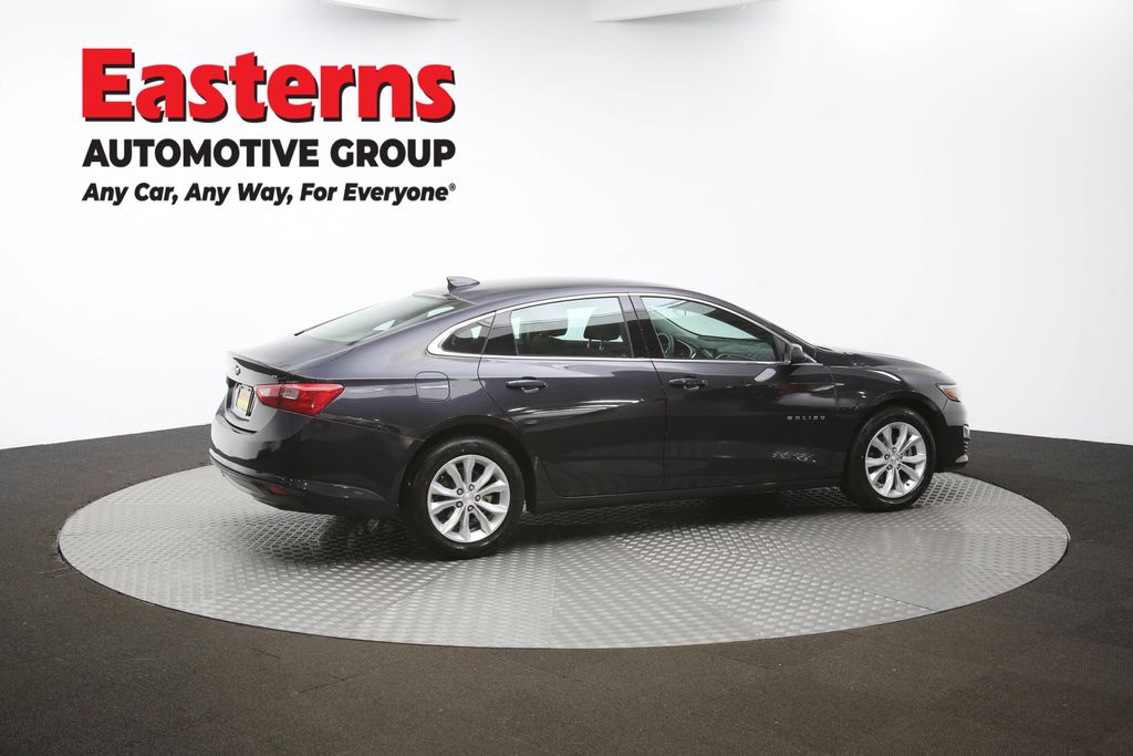 Vehicle image 21 of 60