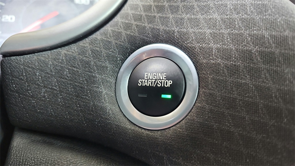 Vehicle image 20 of 40
