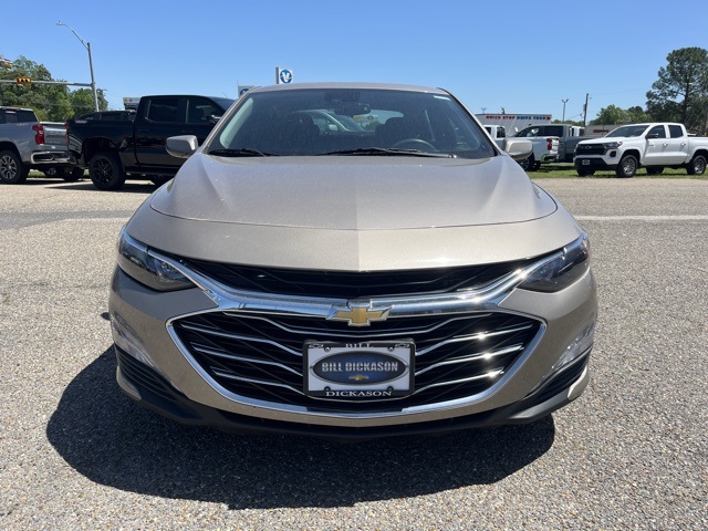 Vehicle image 8 of 33