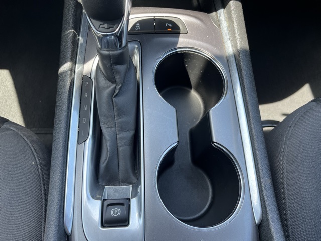 Vehicle image 30 of 33