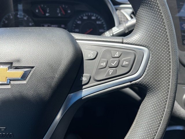 Vehicle image 19 of 33