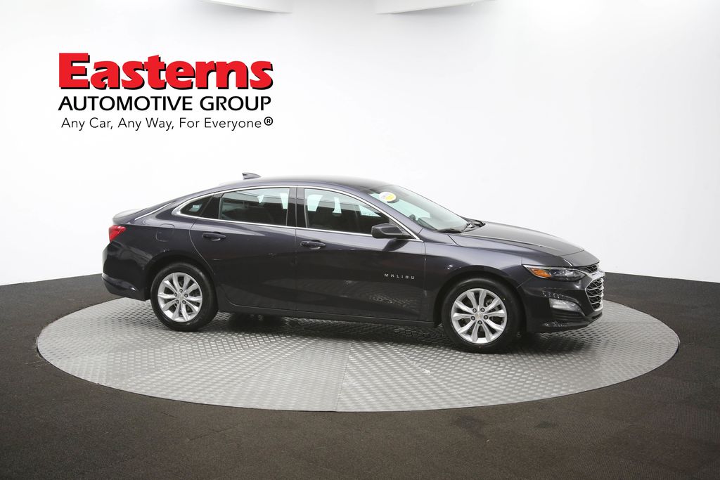 Vehicle image 11 of 61