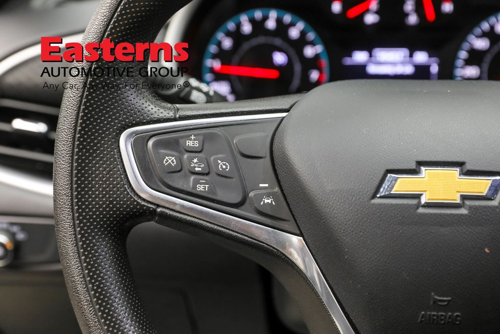 Vehicle image 45 of 61