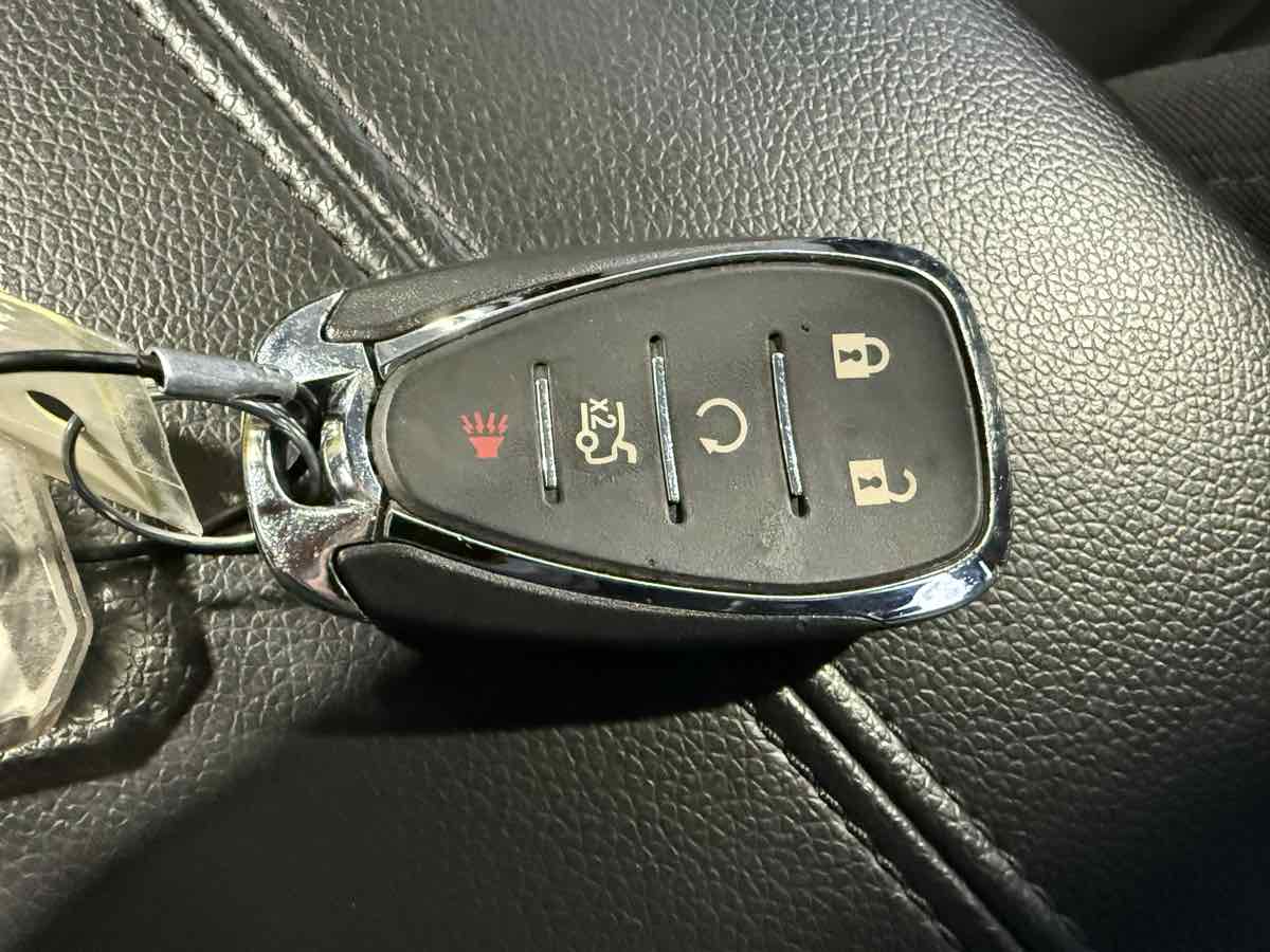 Vehicle image 20 of 45