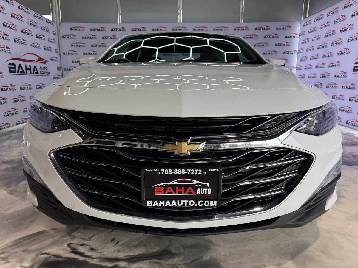 Vehicle image 8 of 45
