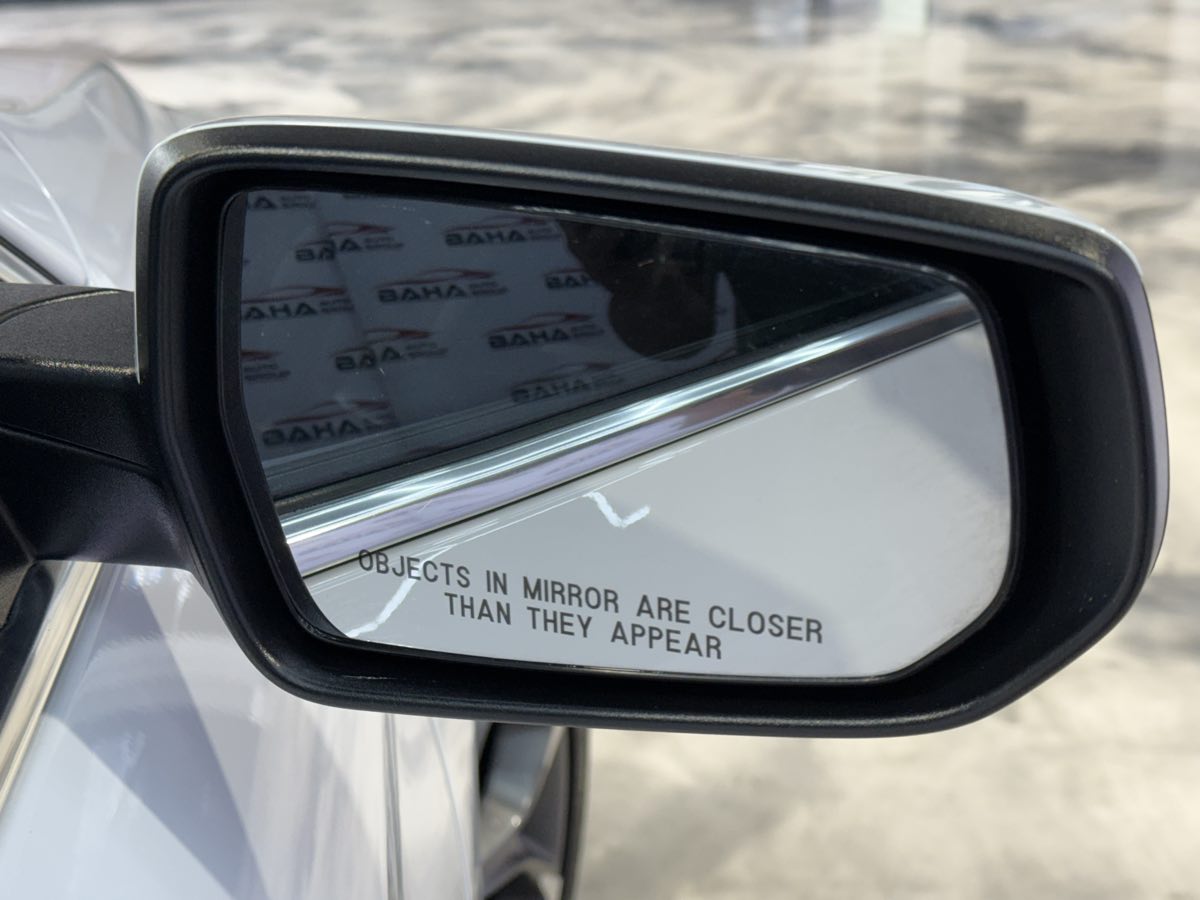Vehicle image 10 of 45