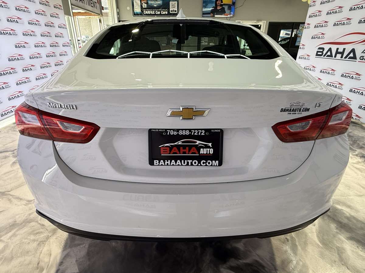 Vehicle image 11 of 45