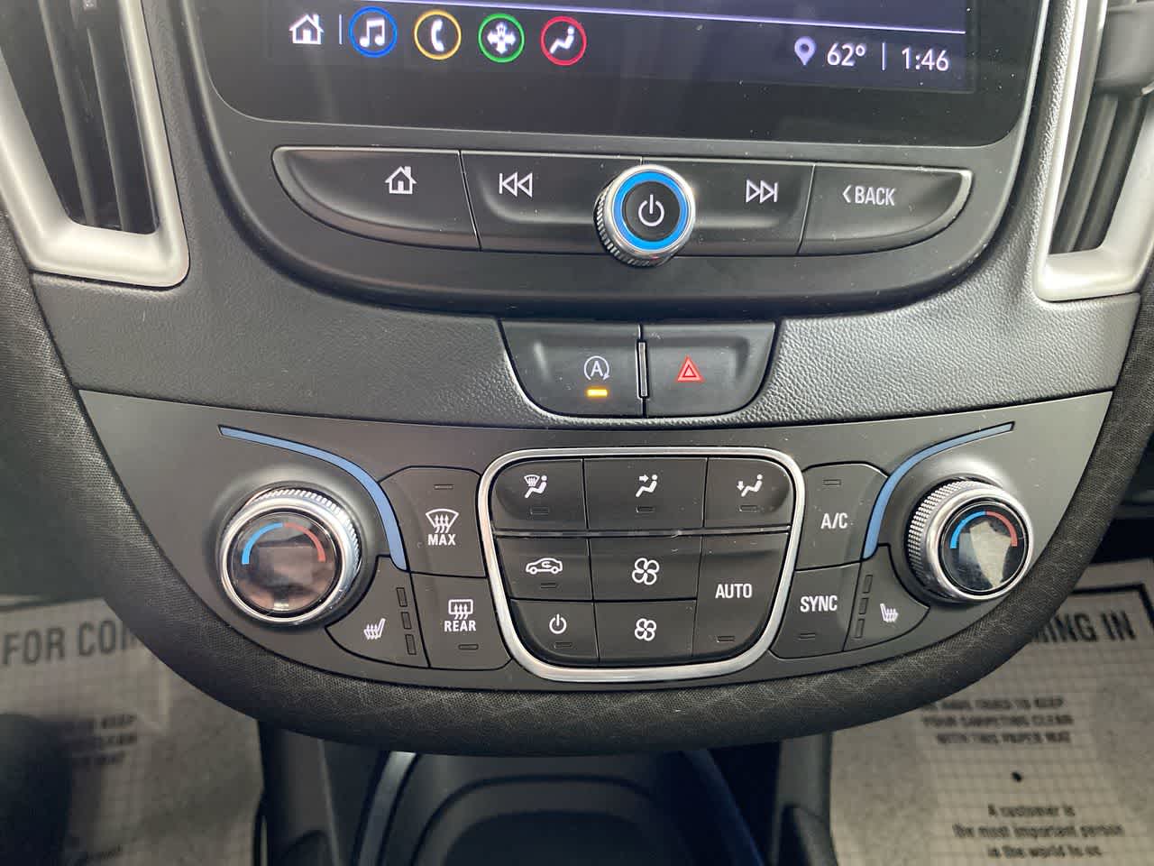 Vehicle image 21 of 30