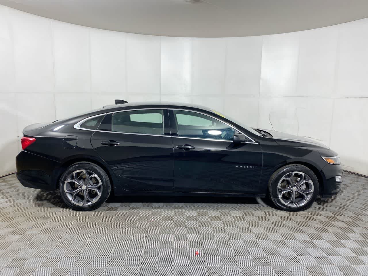 Vehicle image 6 of 30