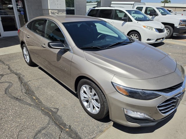 2023 Chevrolet Malibu LT Image 3 of 26