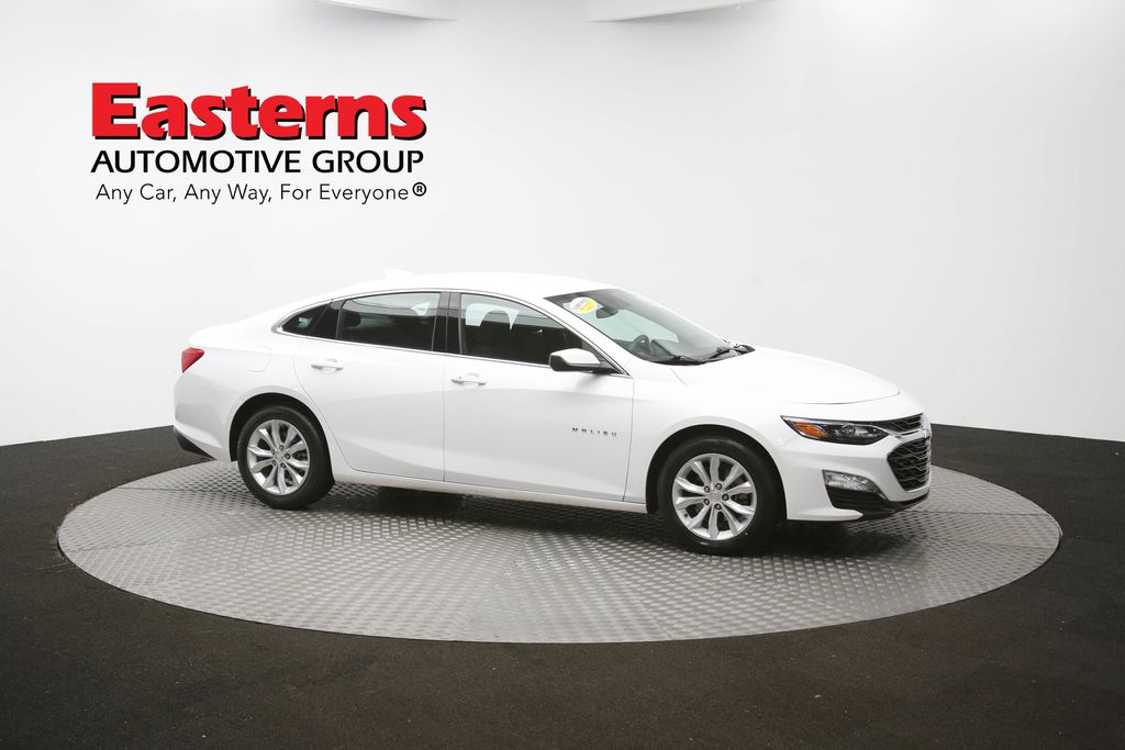 Vehicle image 11 of 61