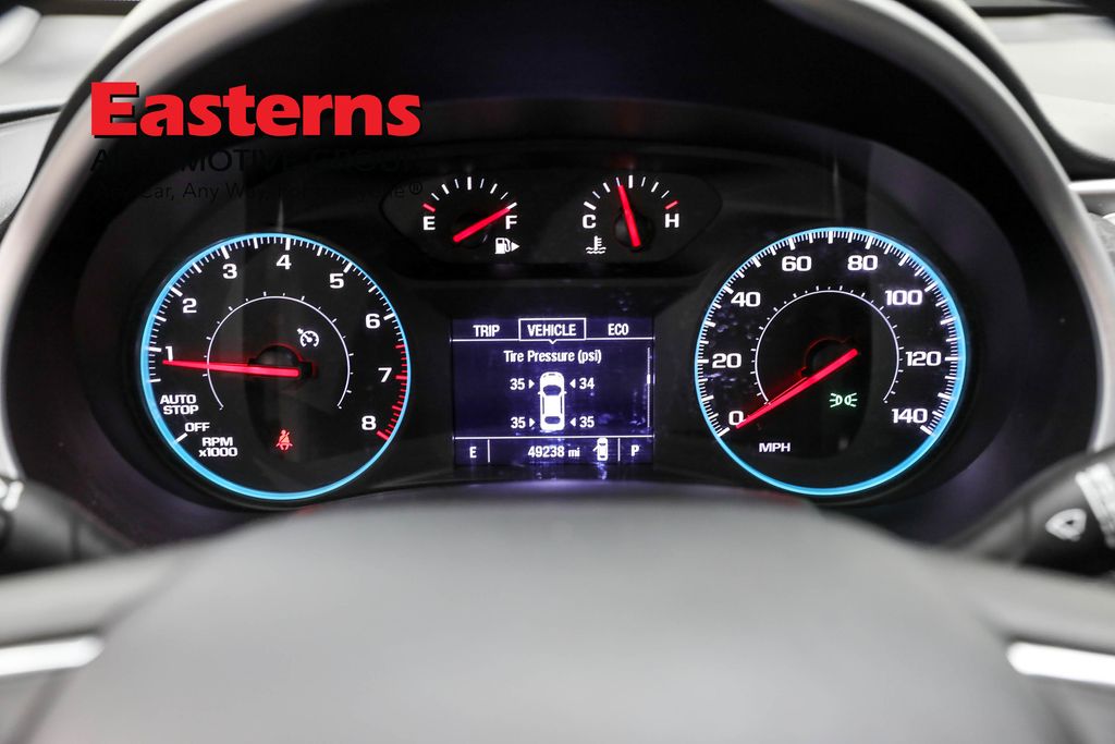 Vehicle image 47 of 61