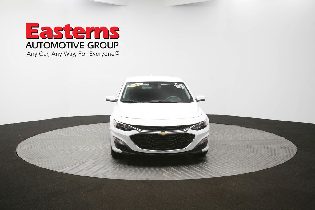 Vehicle image 7 of 61