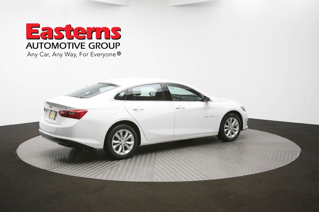 Vehicle image 23 of 61