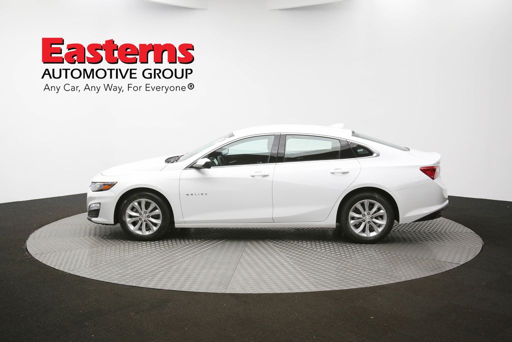Vehicle image 34 of 61