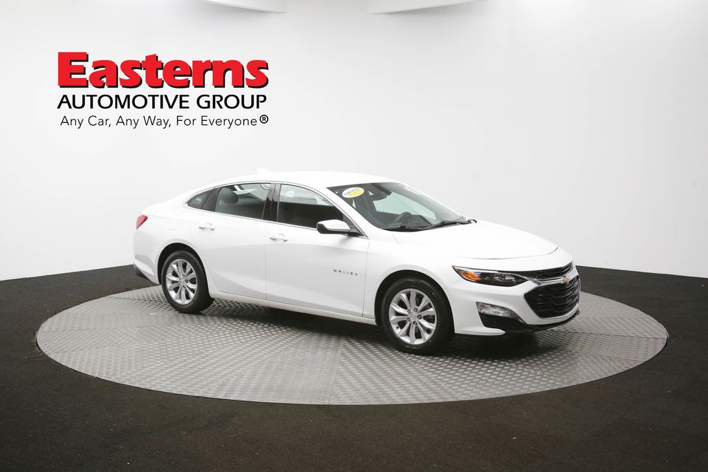 Vehicle image 15 of 61