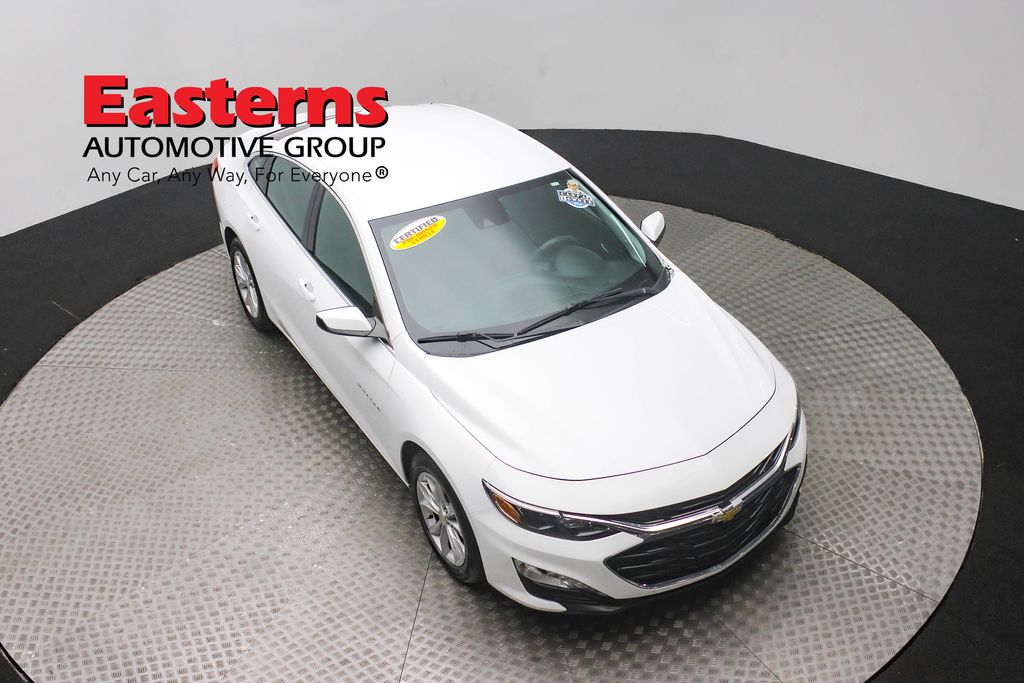 Vehicle image 12 of 61