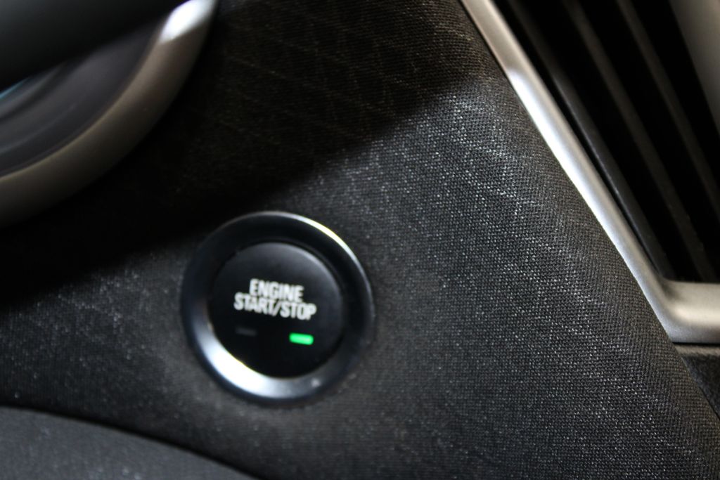 2023 Chevrolet Malibu LT Image 32 of 48