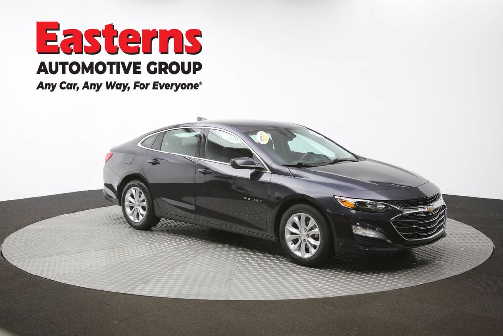 Vehicle image 15 of 60