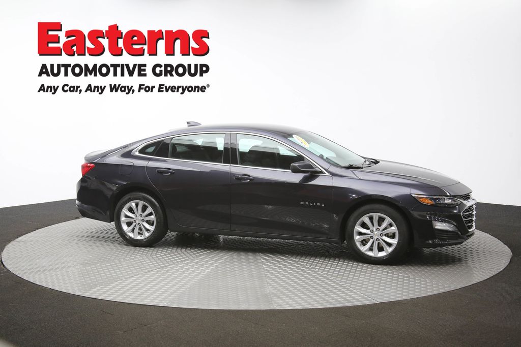 Vehicle image 11 of 60