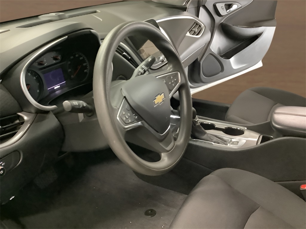 Vehicle image 11 of 29