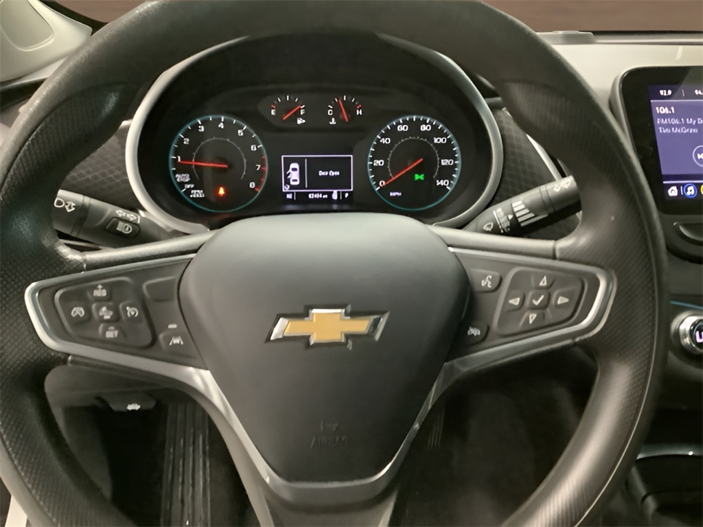 Vehicle image 24 of 29