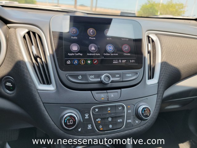 Vehicle image 22 of 33