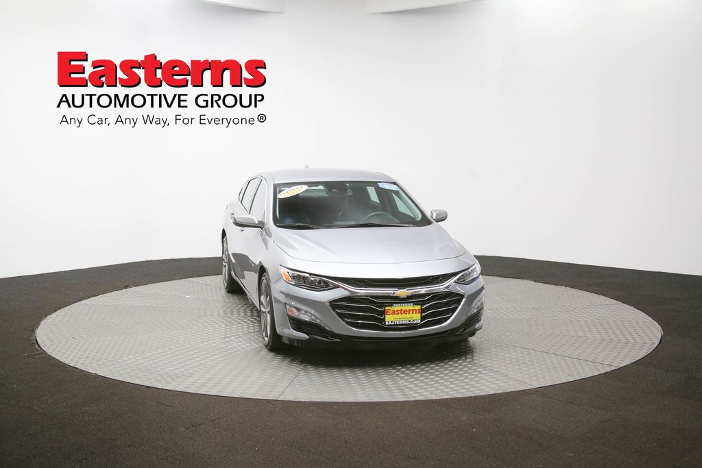 Vehicle image 13 of 60