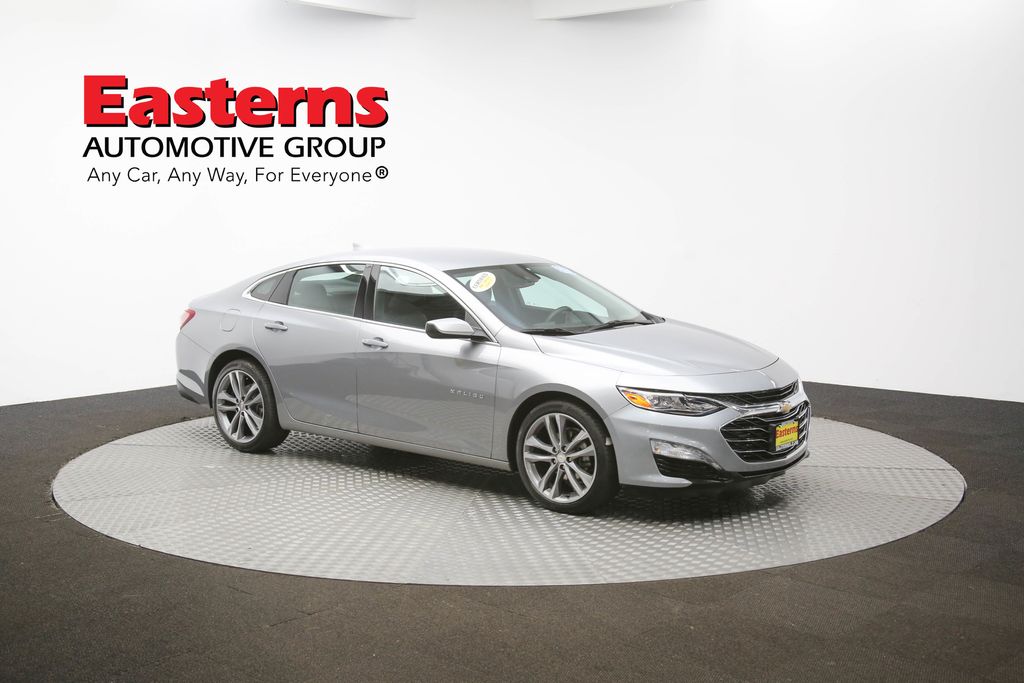 Vehicle image 15 of 60