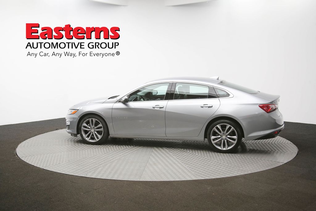 Vehicle image 33 of 60