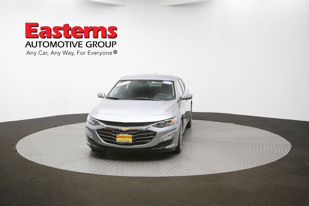 Vehicle image 9 of 60