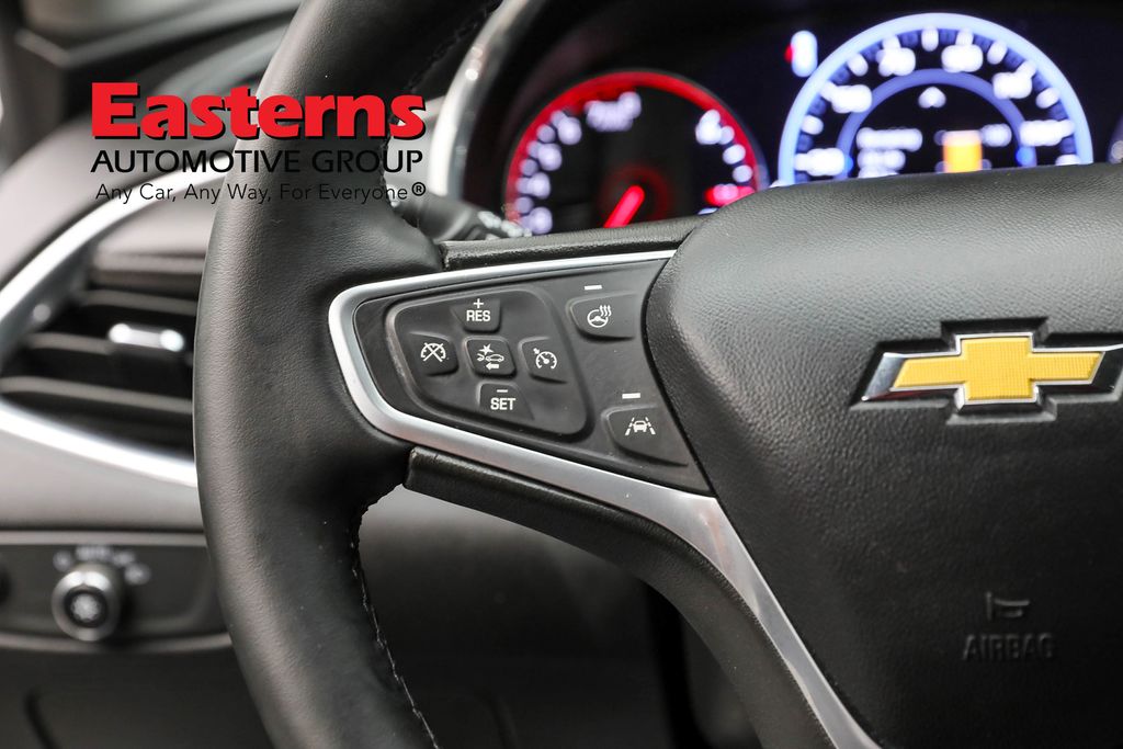Vehicle image 45 of 60