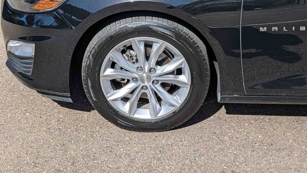 2023 Chevrolet Malibu LT Image 10 of 30