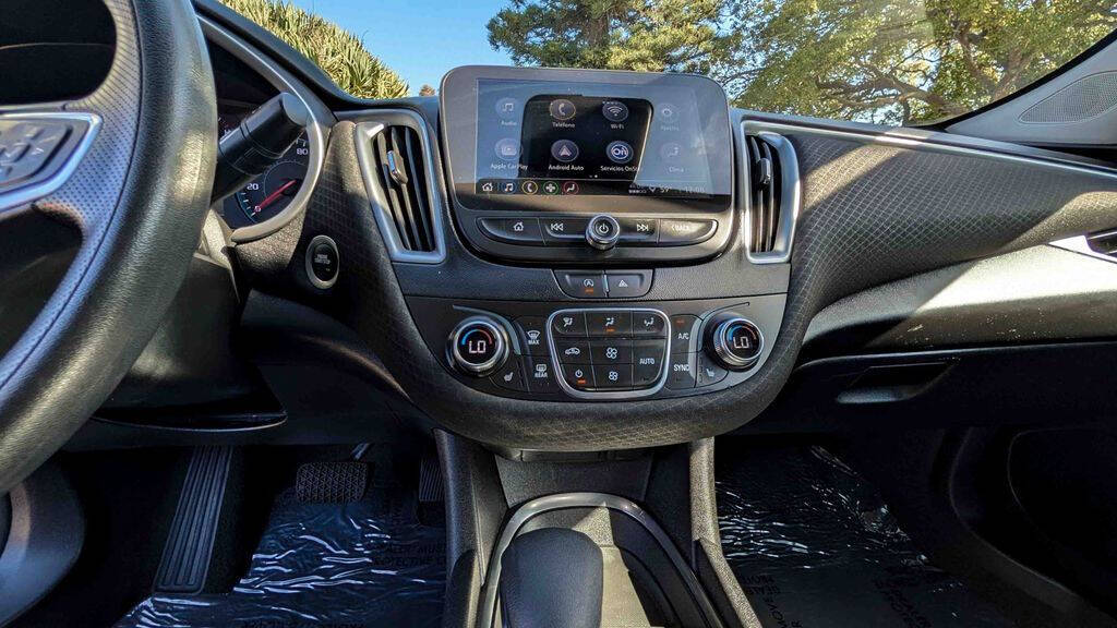 2023 Chevrolet Malibu LT Image 19 of 30
