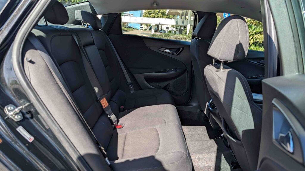 2023 Chevrolet Malibu LT Image 13 of 30