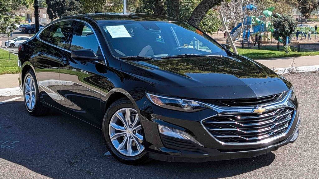 2023 Chevrolet Malibu LT Image 5 of 30