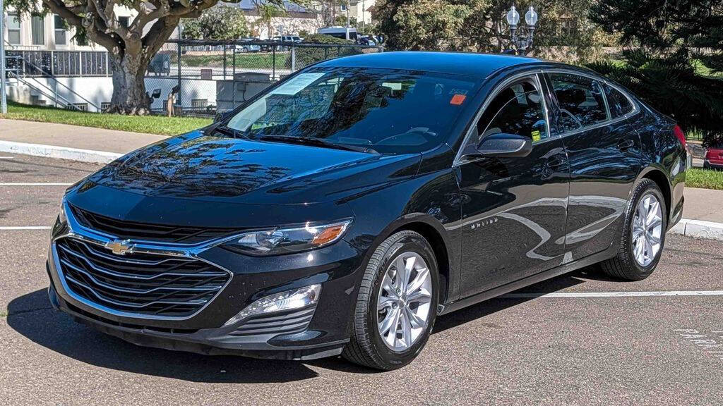 2023 Chevrolet Malibu LT Image 1 of 30