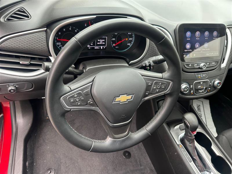 Vehicle image 12 of 15
