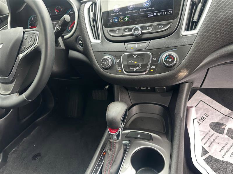 Vehicle image 11 of 15