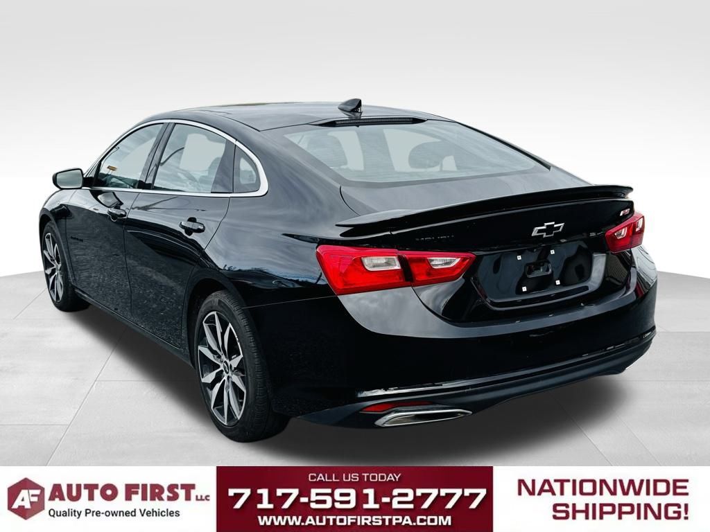 2023 Chevrolet Malibu RS Image 7 of 11