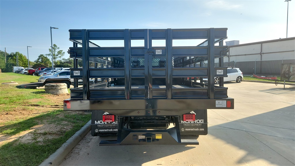 Vehicle image 35 of 63