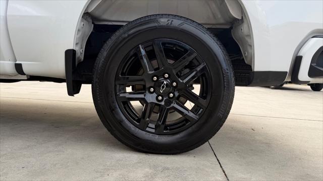 2023 Chevrolet Silverado 1500 Custom Image 11 of 31