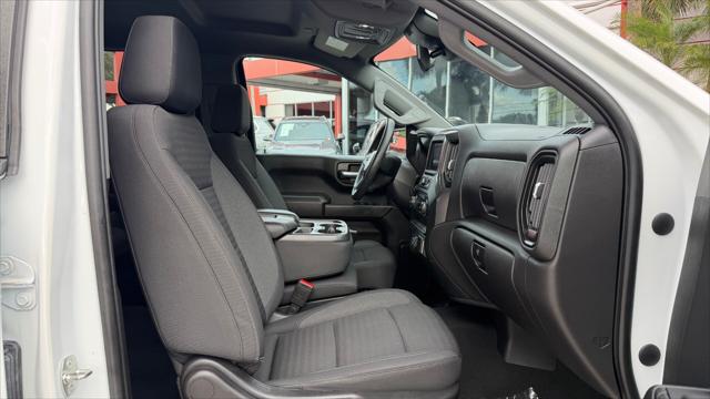 2023 Chevrolet Silverado 1500 Custom Image 16 of 31